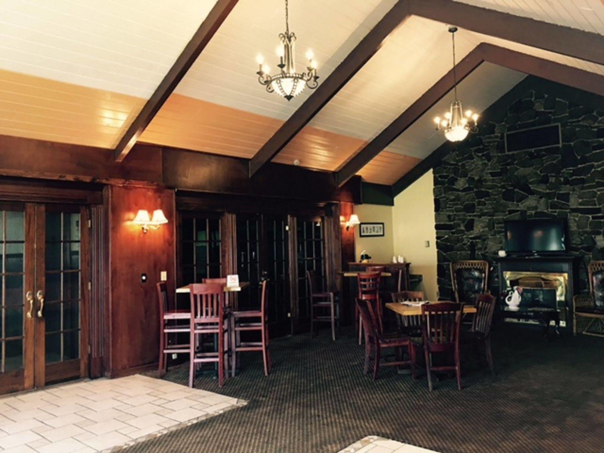 Diamond Carlisle Hotel Екстериор снимка