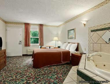 Diamond Carlisle Hotel Екстериор снимка
